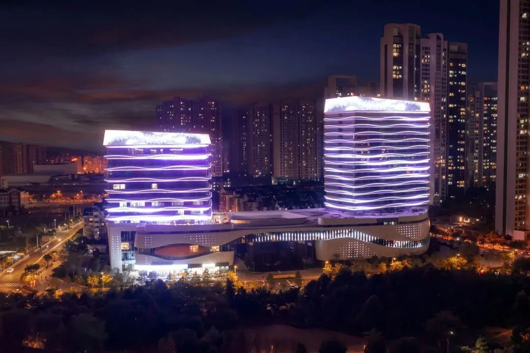 用燈光打造海浪風(fēng)帆，邀您共賞寧德市夜景新地標(biāo)
